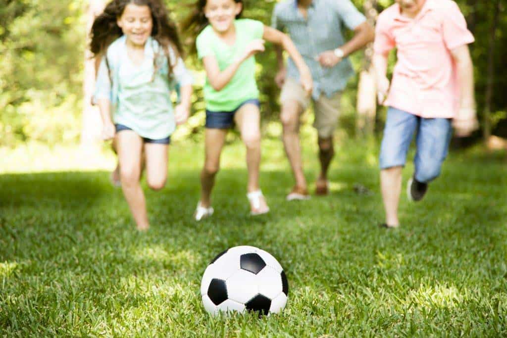 enfants soccer activité physique